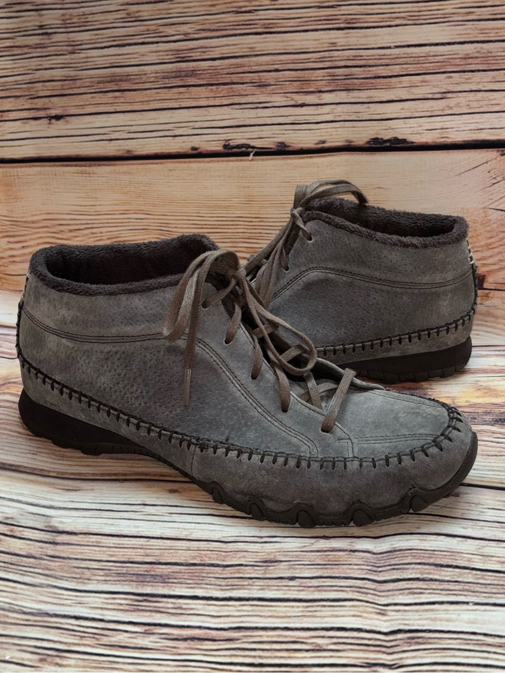 Skechers Bikers Totem Pole Chukka Boot Women's Size 10 Taupe/Gray Brown Fur